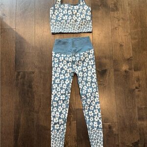 Spiritual Gangster Love Sculpt Coastal Floral Jacquard Leggings & Crop Top/Brami